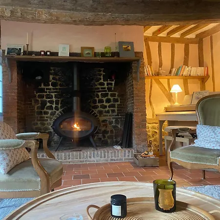 Maison De Marguerite